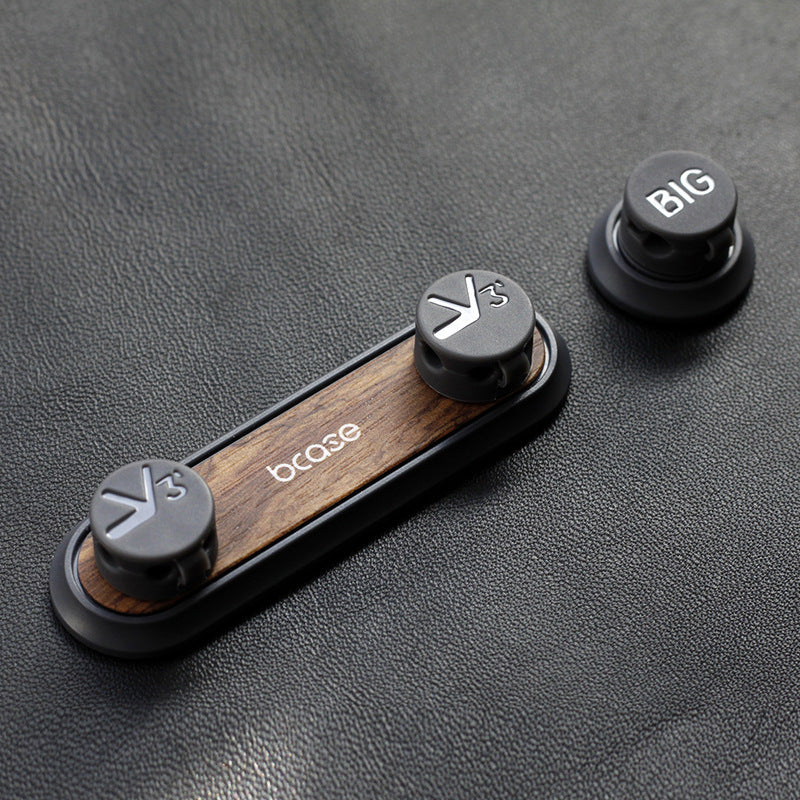 Magnetic desktop cable organizer – product view 5